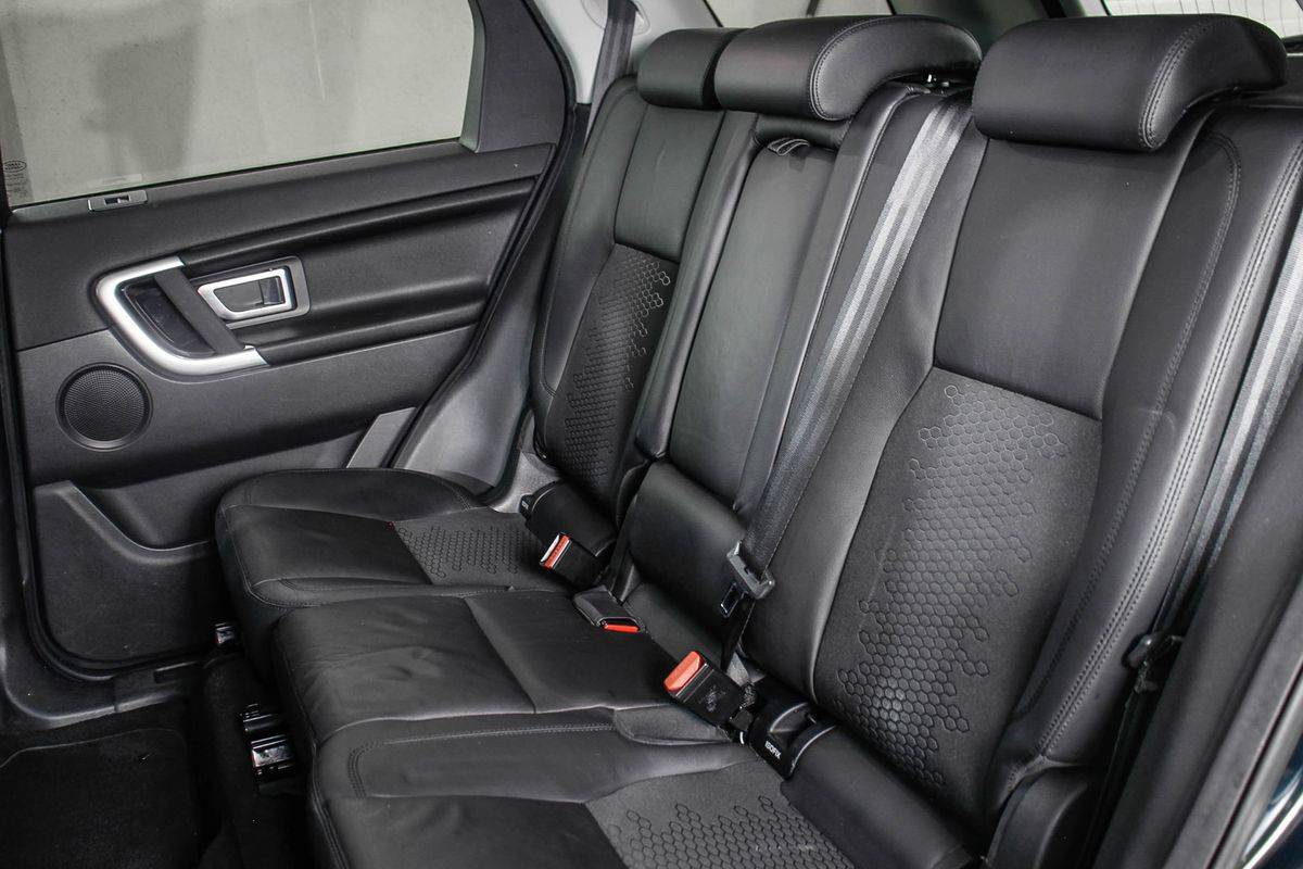 land-rover-discovery-sport-2017-diesel-1999cc