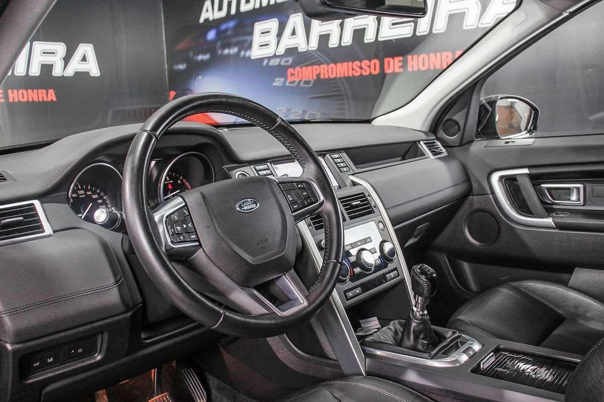 land-rover-discovery-sport-2017-diesel-1999cc