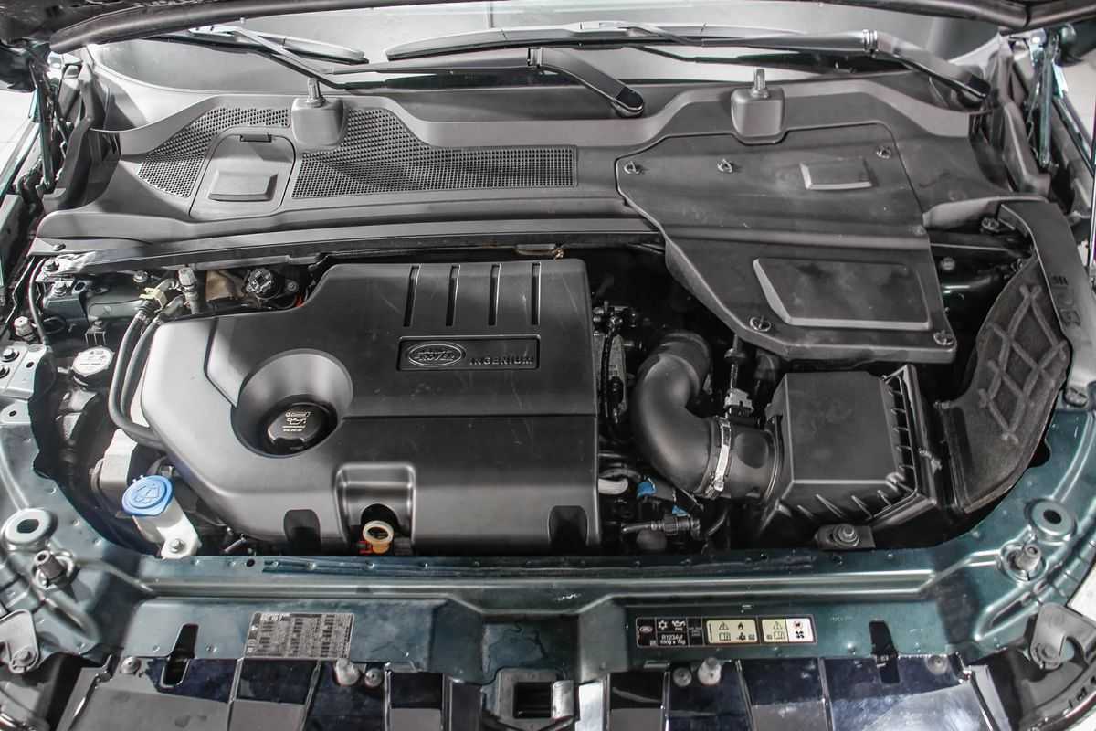 land-rover-discovery-sport-2017-diesel-1999cc