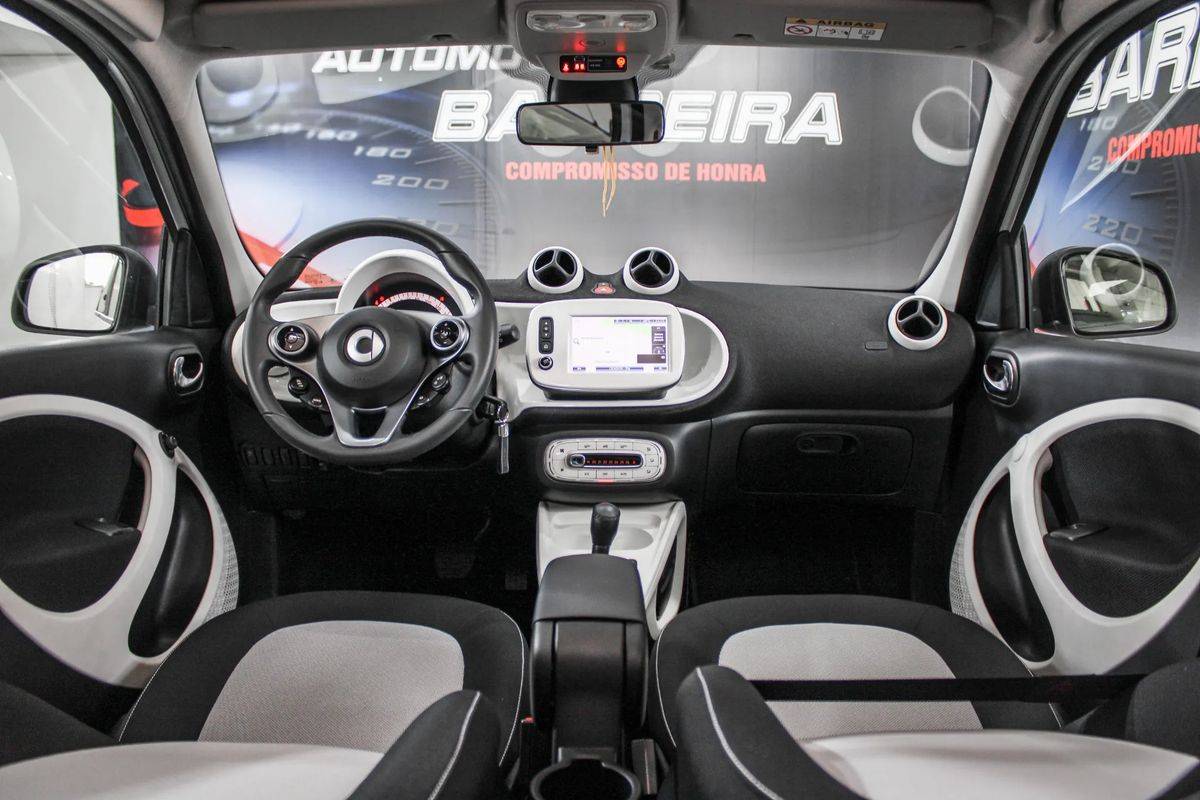 smart-forfour-2018-gasolina-898cc