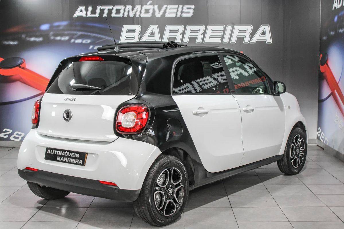 smart-forfour-2018-gasolina-898cc