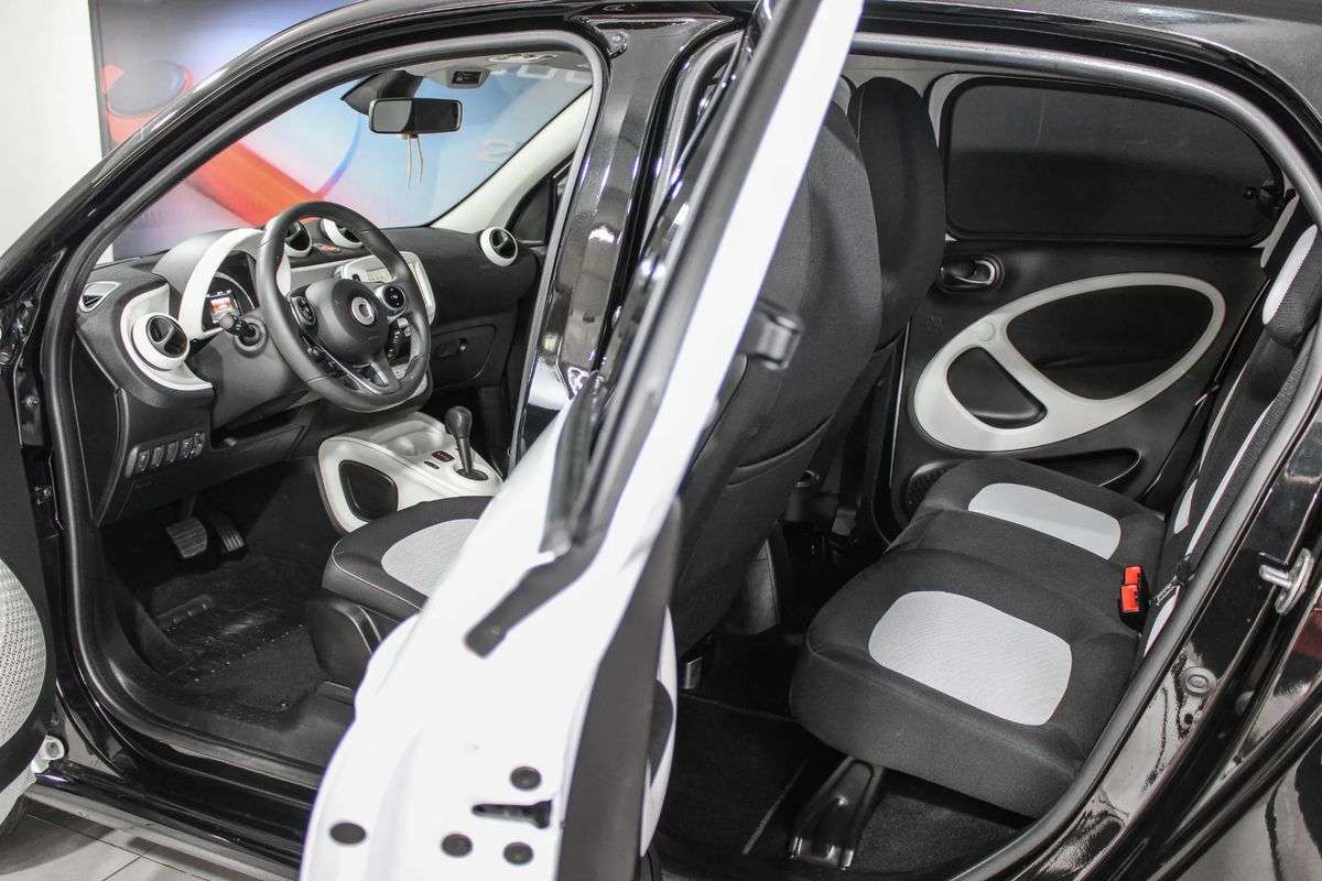 smart-forfour-2018-gasolina-898cc