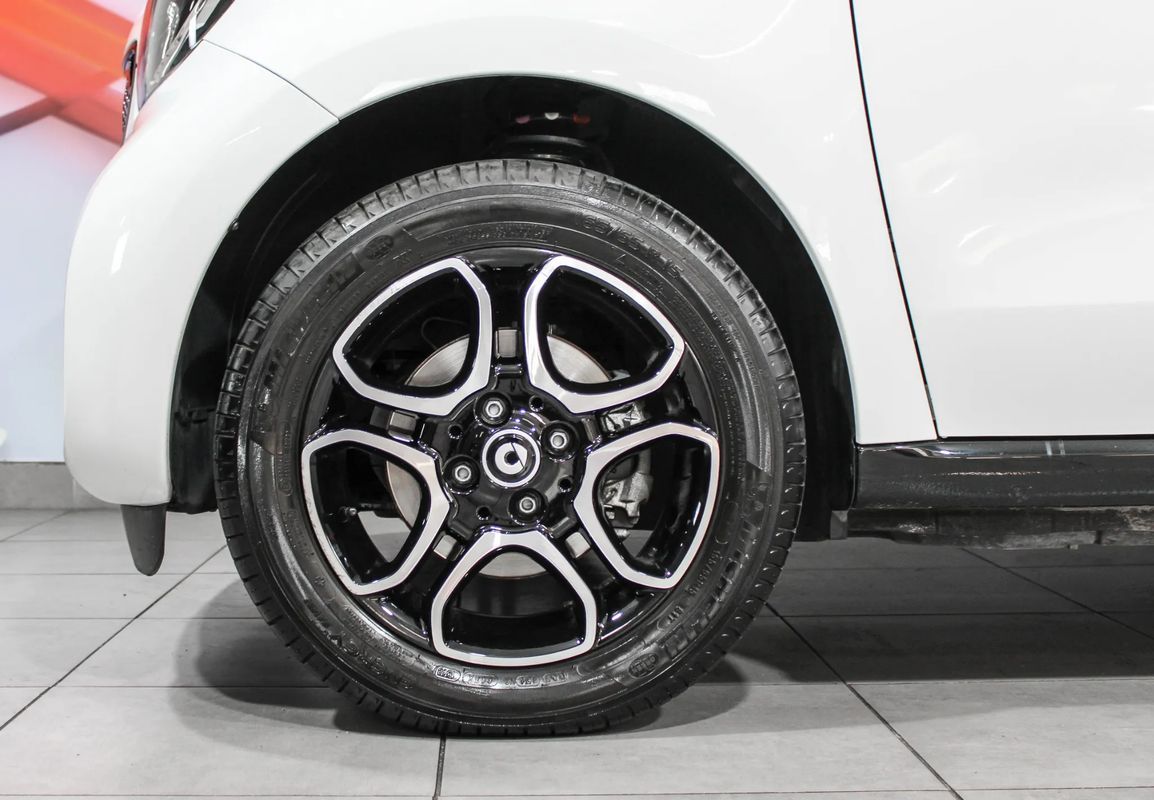 smart-forfour-2018-gasolina-898cc