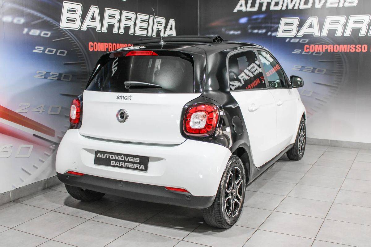smart-forfour-2018-gasolina-898cc
