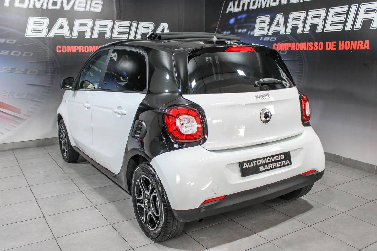 smart-forfour-2018-gasolina-898cc