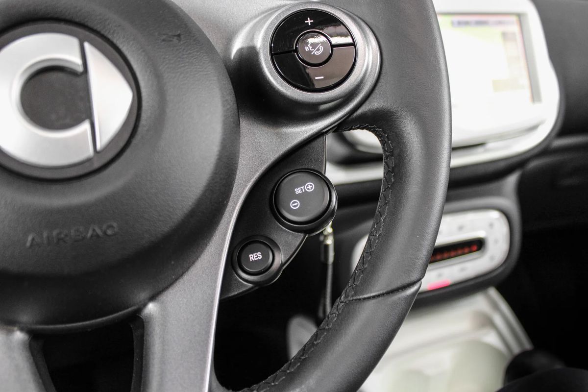 smart-forfour-2018-gasolina-898cc