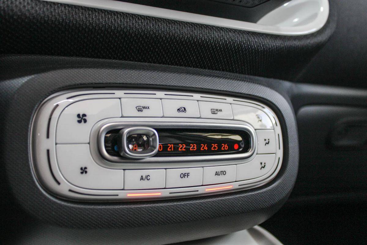 smart-forfour-2018-gasolina-898cc