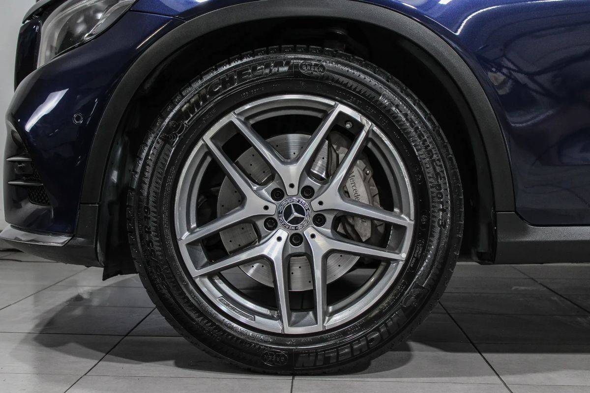 mercedes-benz-glc-2019-diesel-2143cc