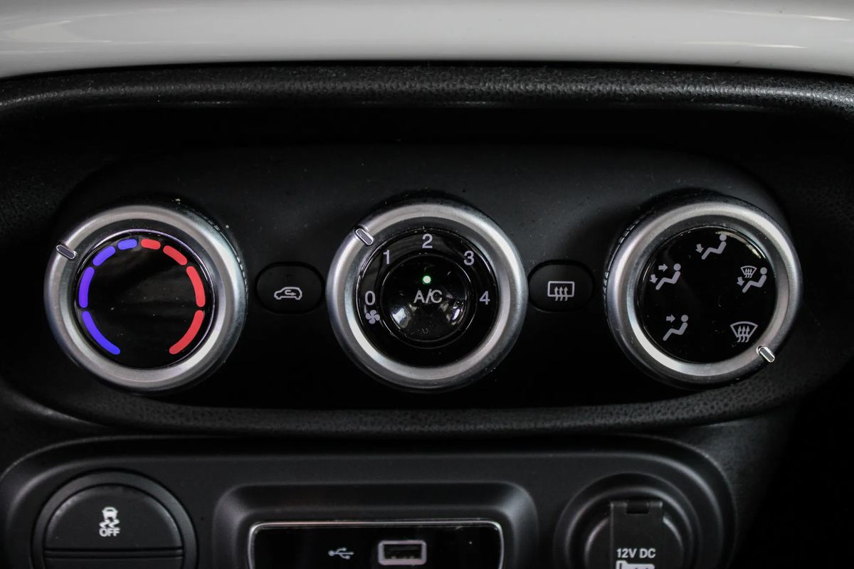 fiat-500l-2019-diesel-1248cc