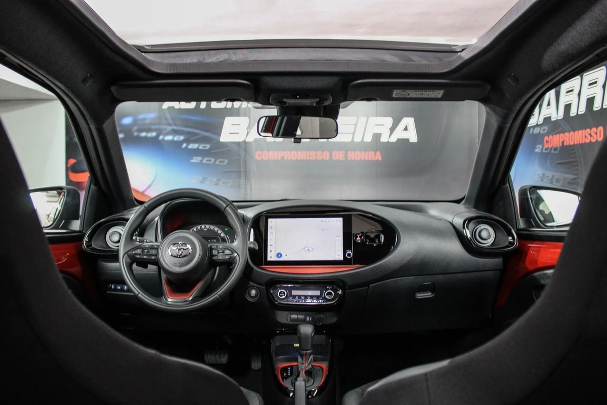 toyota-aygo-2025-gasolina-998cc