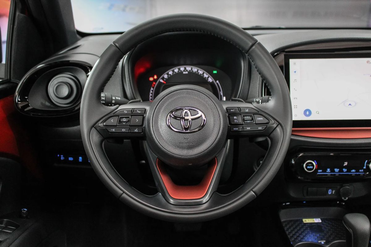 toyota-aygo-2025-gasolina-998cc