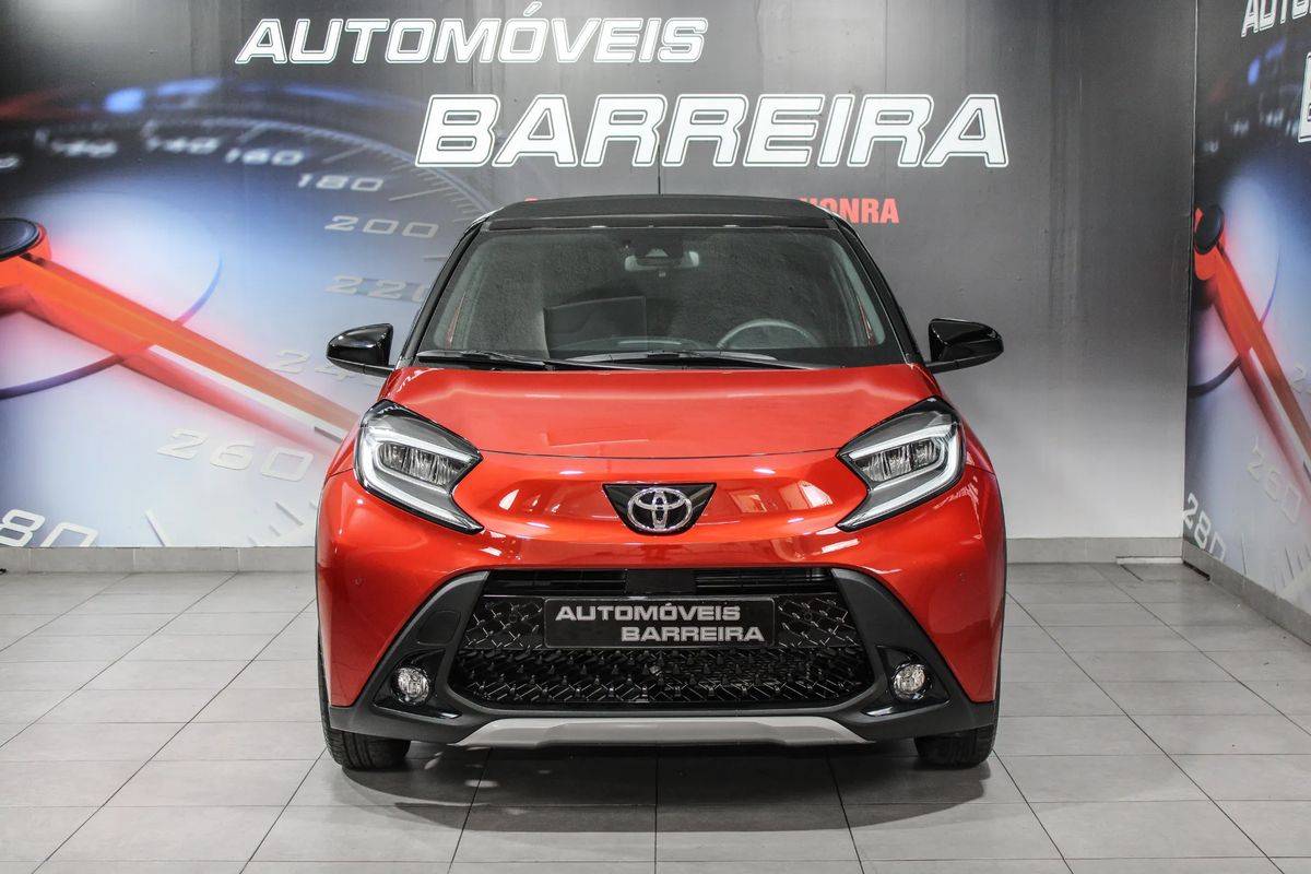 toyota-aygo-2025-gasolina-998cc