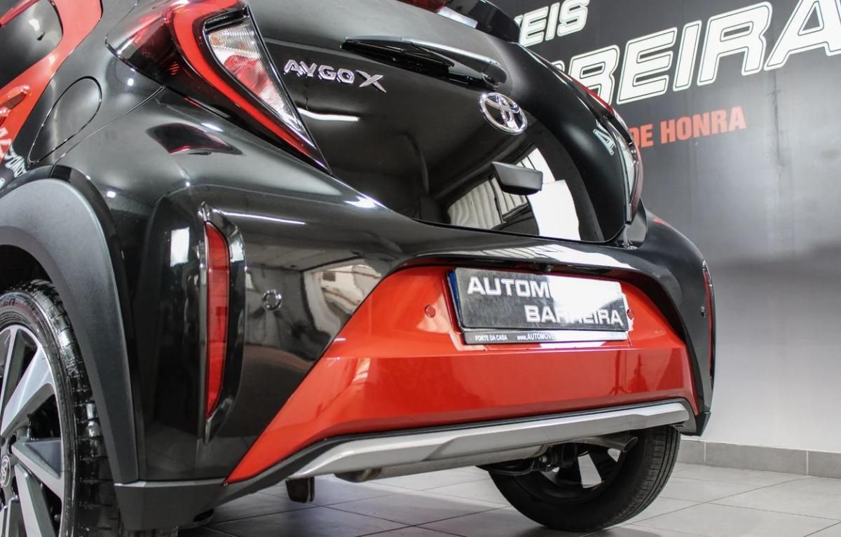 toyota-aygo-2025-gasolina-998cc