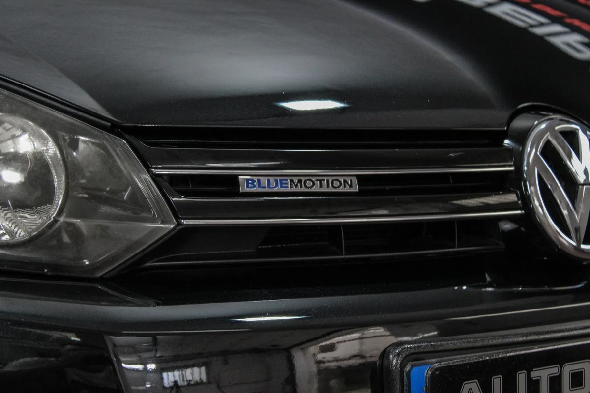 volkswagen-golf-2011-diesel-1598cc