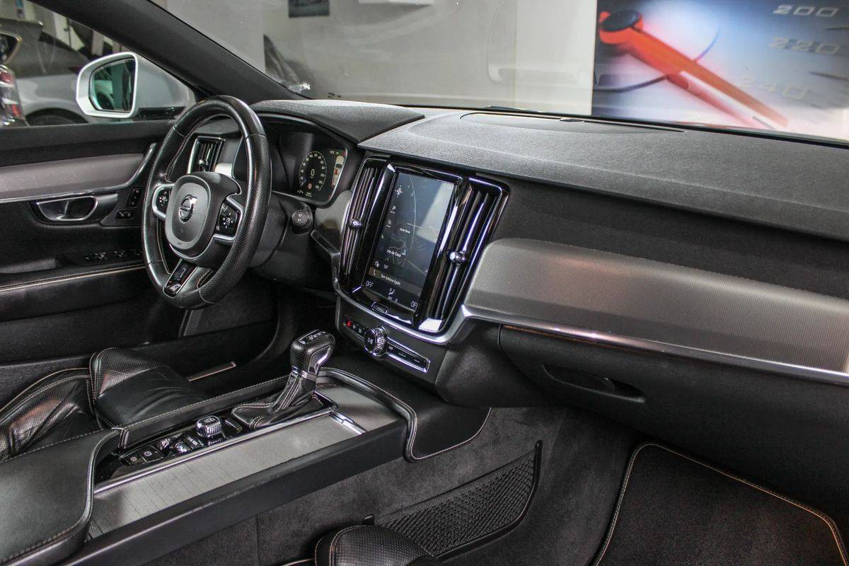 volvo-v90-2018-diesel-1969cc