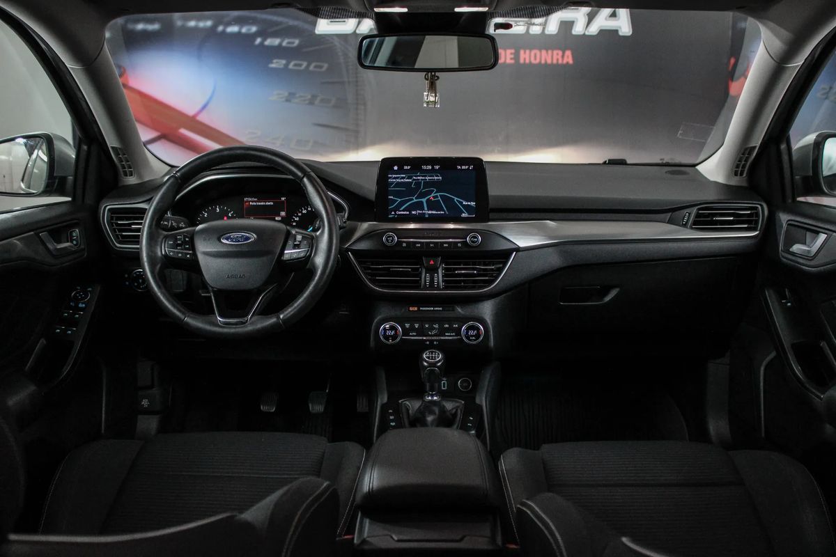 ford-focus-2018-diesel-1499cc
