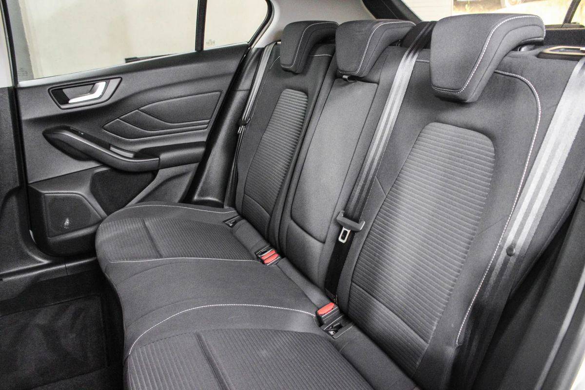 ford-focus-2018-diesel-1499cc