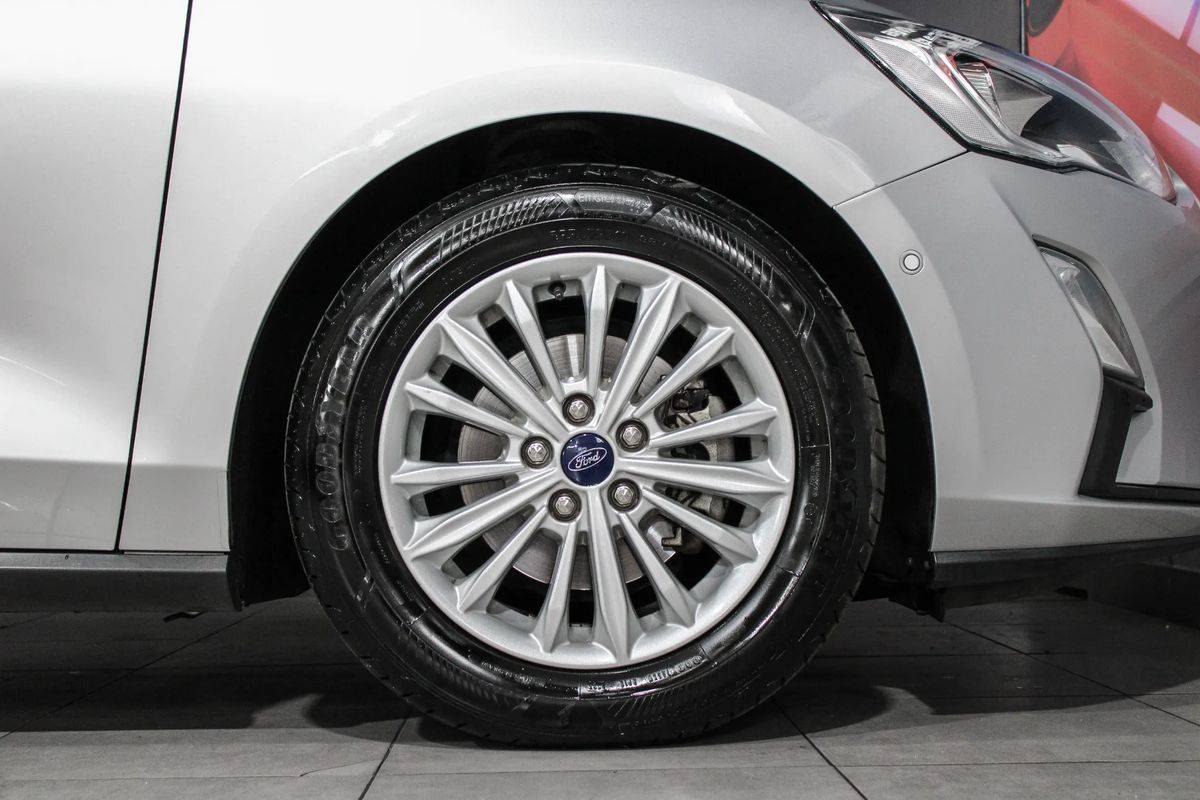 ford-focus-2018-diesel-1499cc