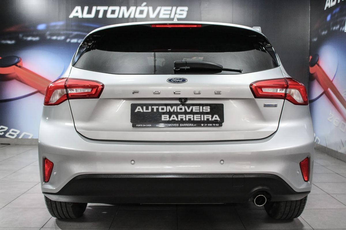 ford-focus-2018-diesel-1499cc