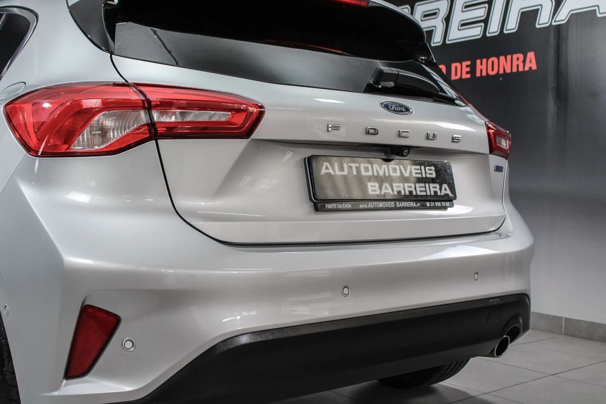 ford-focus-2018-diesel-1499cc