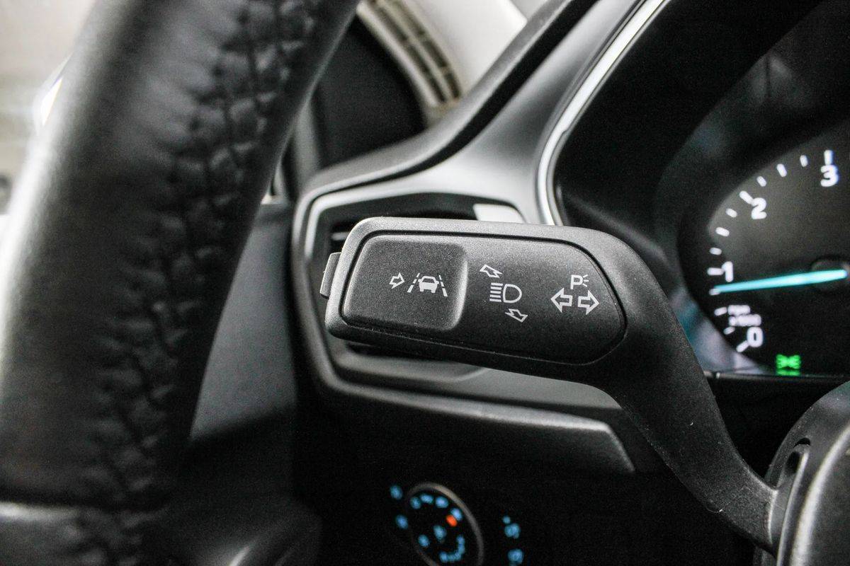 ford-focus-2018-diesel-1499cc