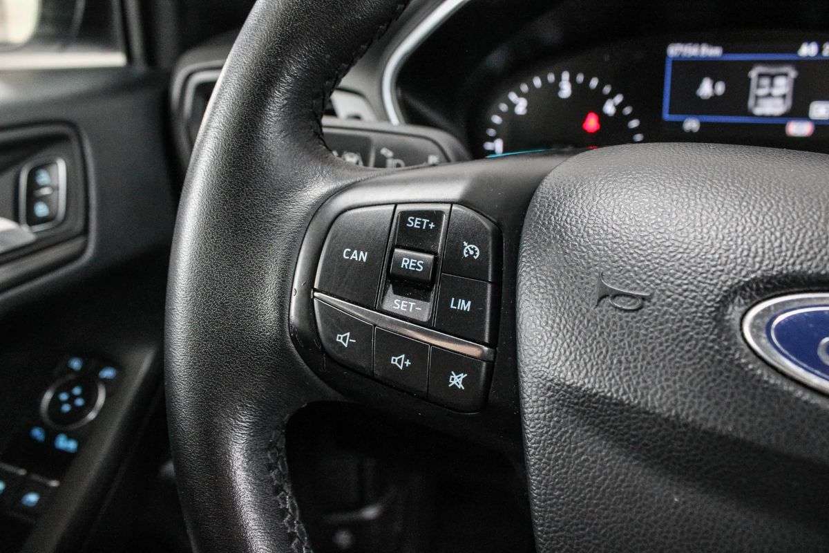 ford-focus-2018-diesel-1499cc
