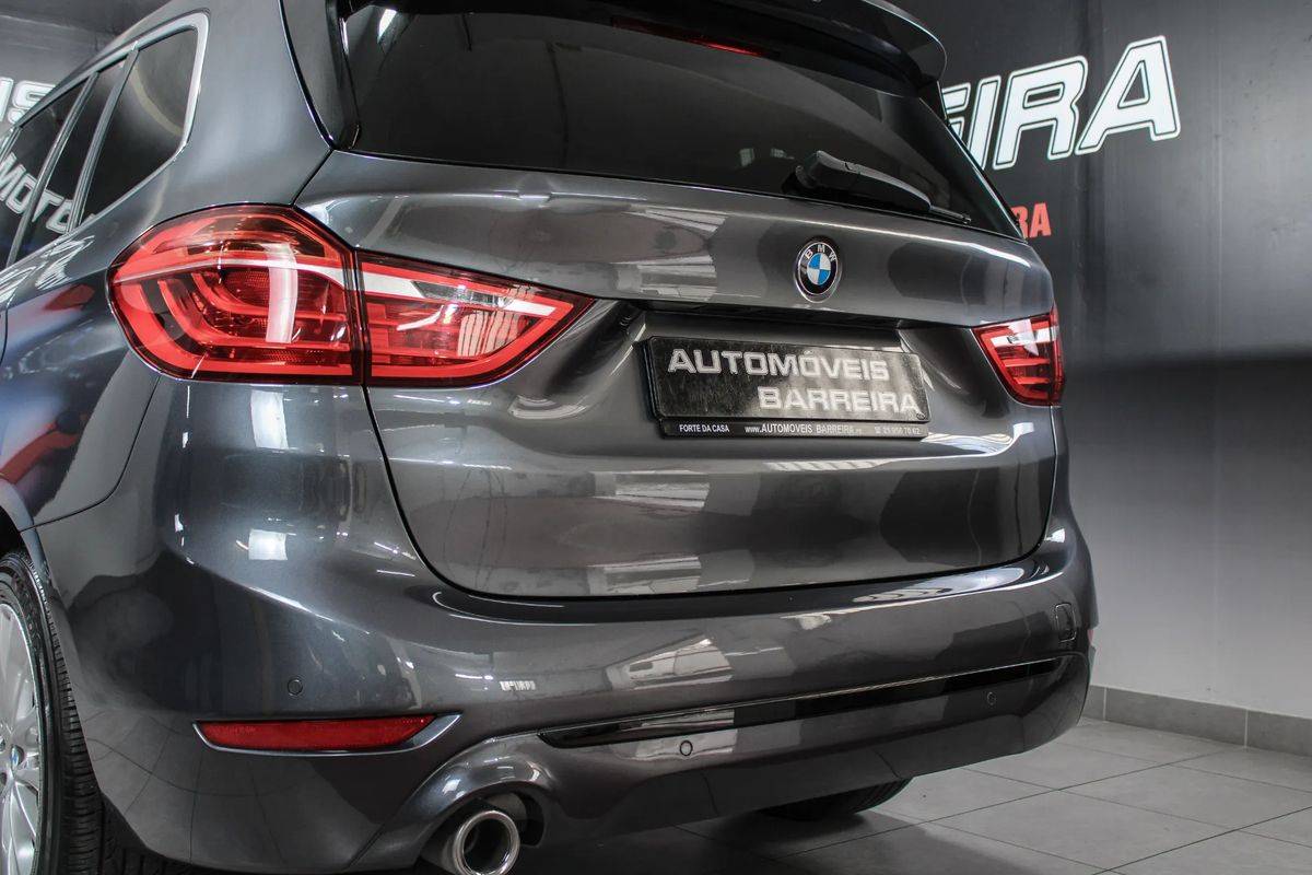 bmw-serie-2-2021-diesel-1496cc
