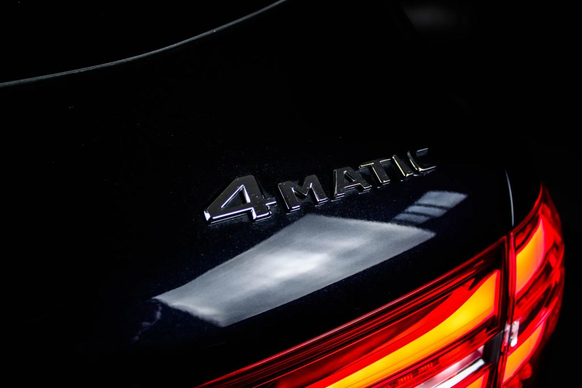mercedes-benz-glc-2019-diesel-2143cc