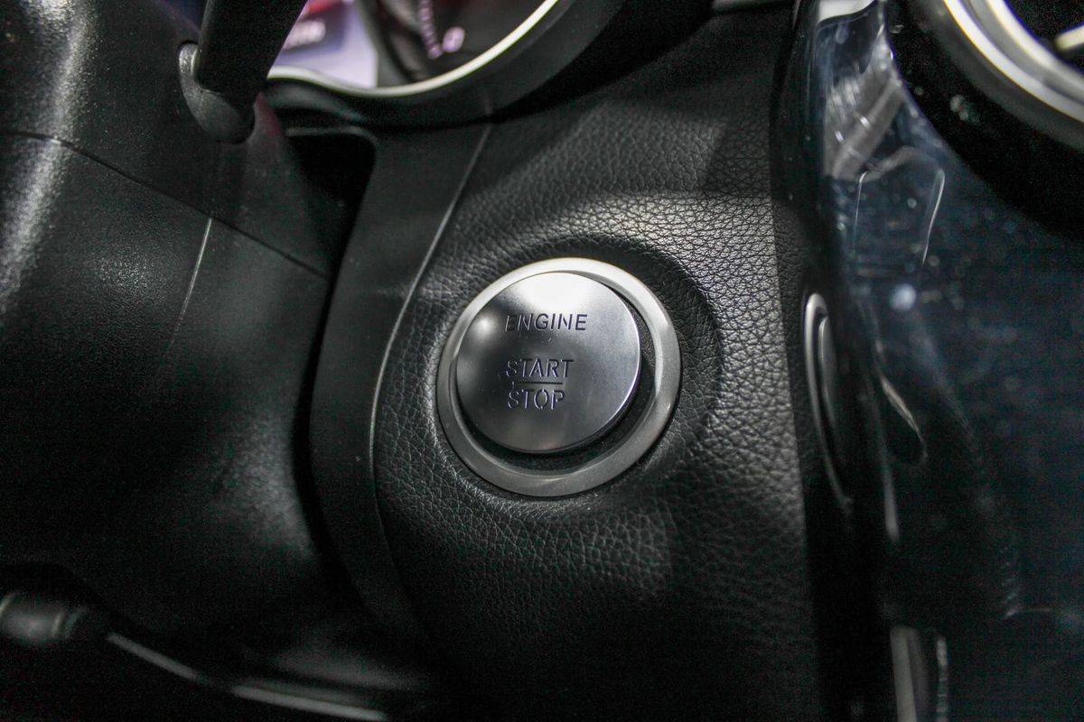 mercedes-benz-glc-2019-diesel-2143cc