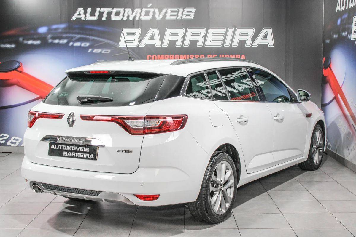 renault-megane-sport-tourer-2019-diesel-1461cc