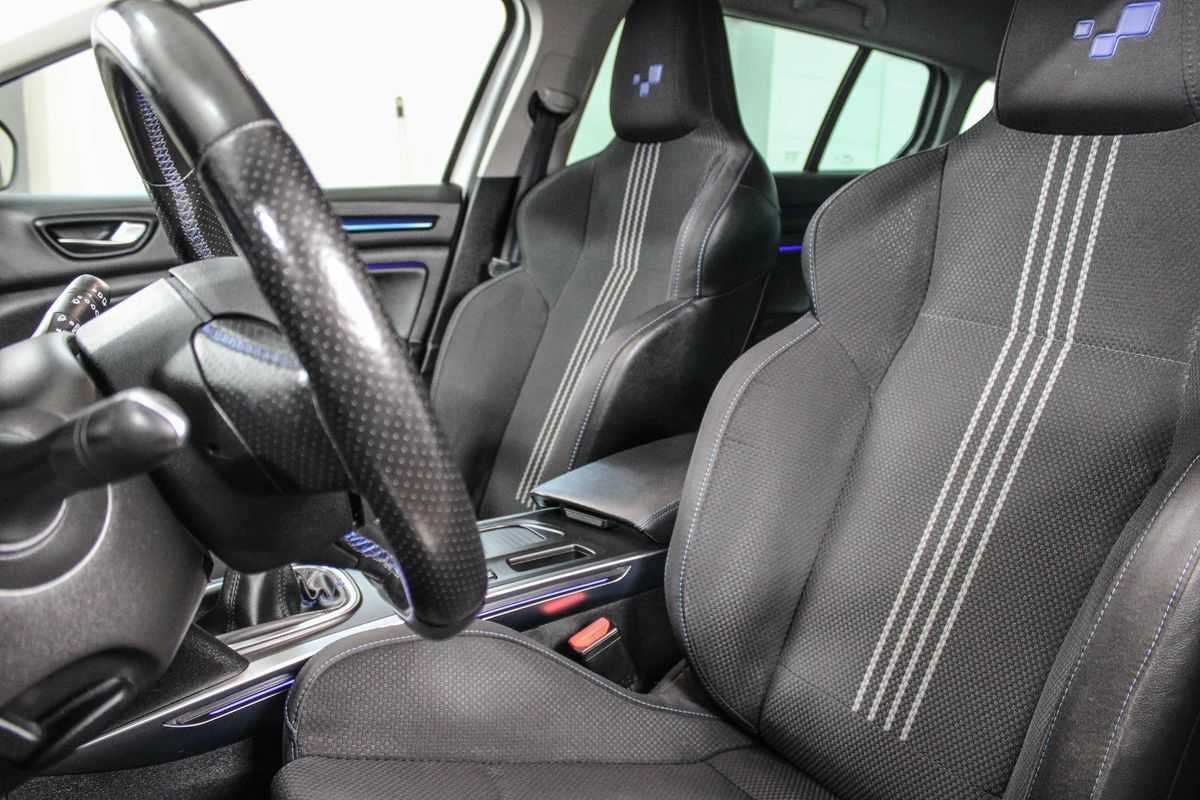 renault-megane-sport-tourer-2019-diesel-1461cc