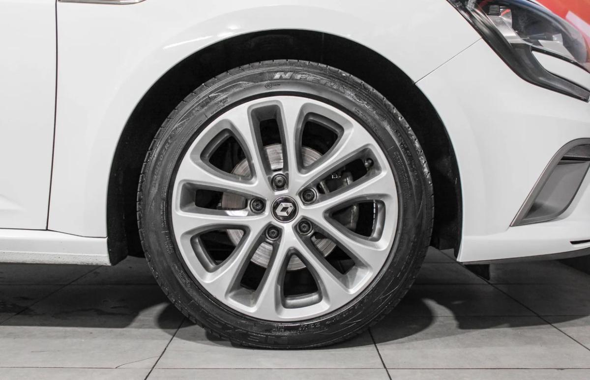 renault-megane-sport-tourer-2019-diesel-1461cc