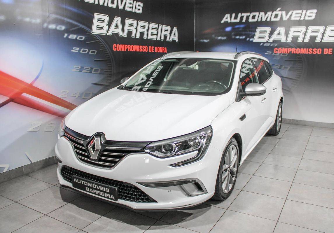 renault-megane-sport-tourer-2019-diesel-1461cc