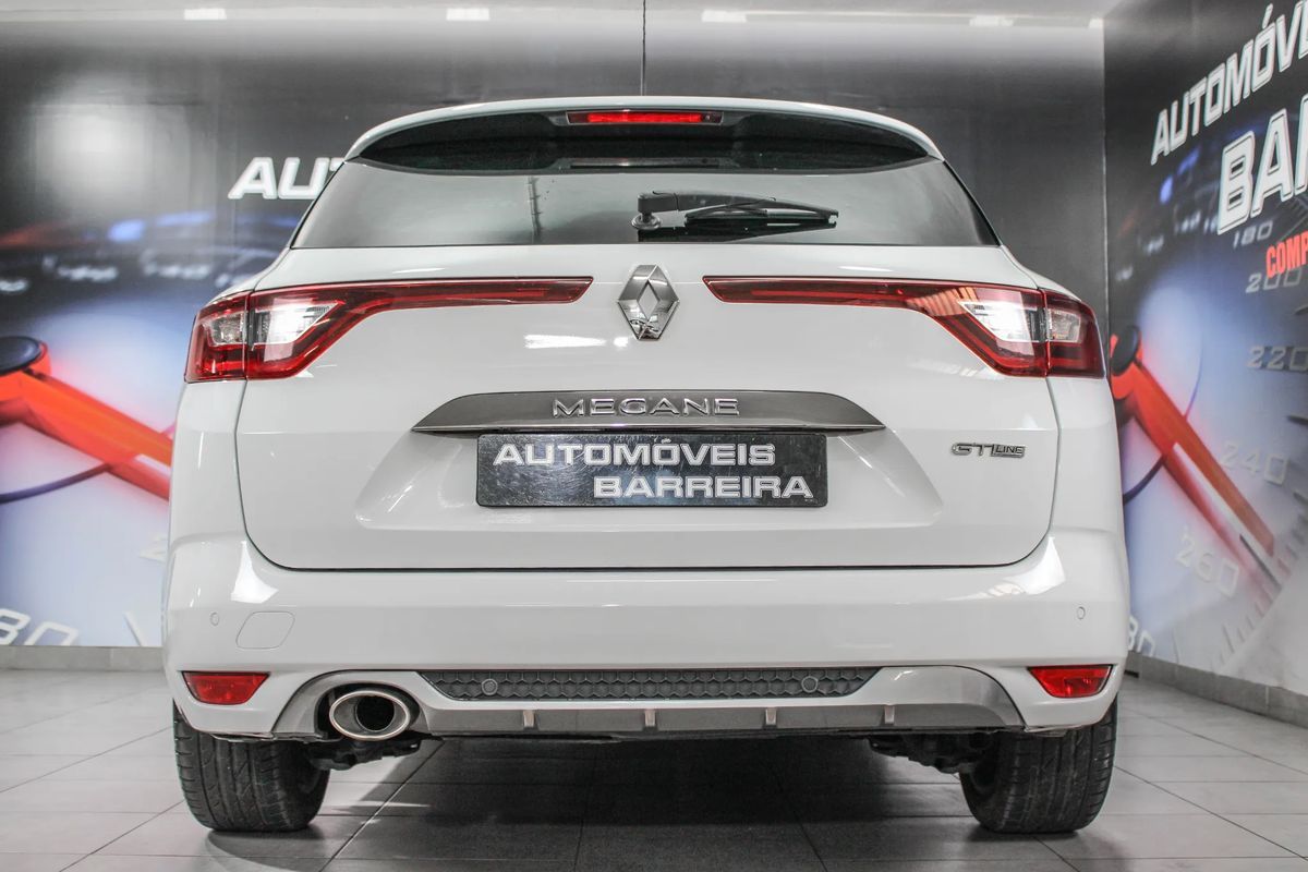 renault-megane-sport-tourer-2019-diesel-1461cc