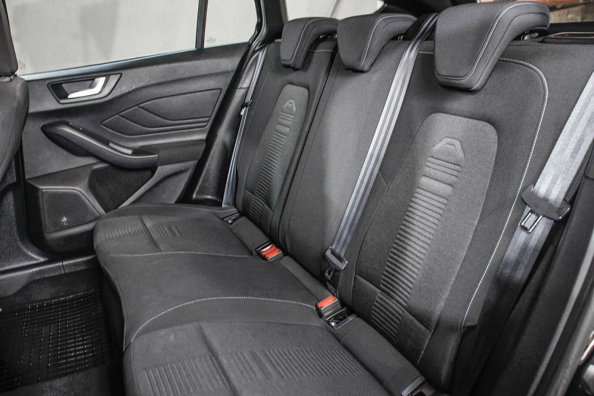 ford-focus-sw-2020-diesel-1499cc