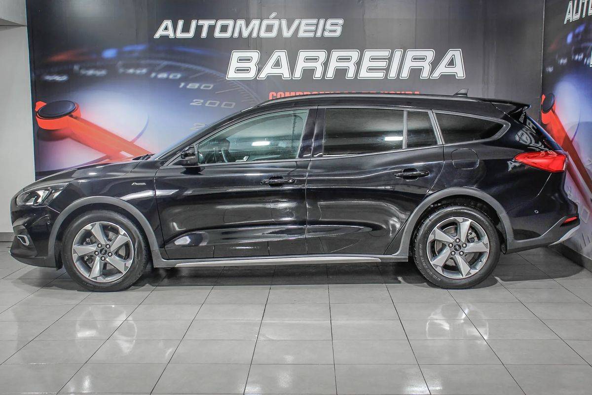 ford-focus-sw-2020-diesel-1499cc