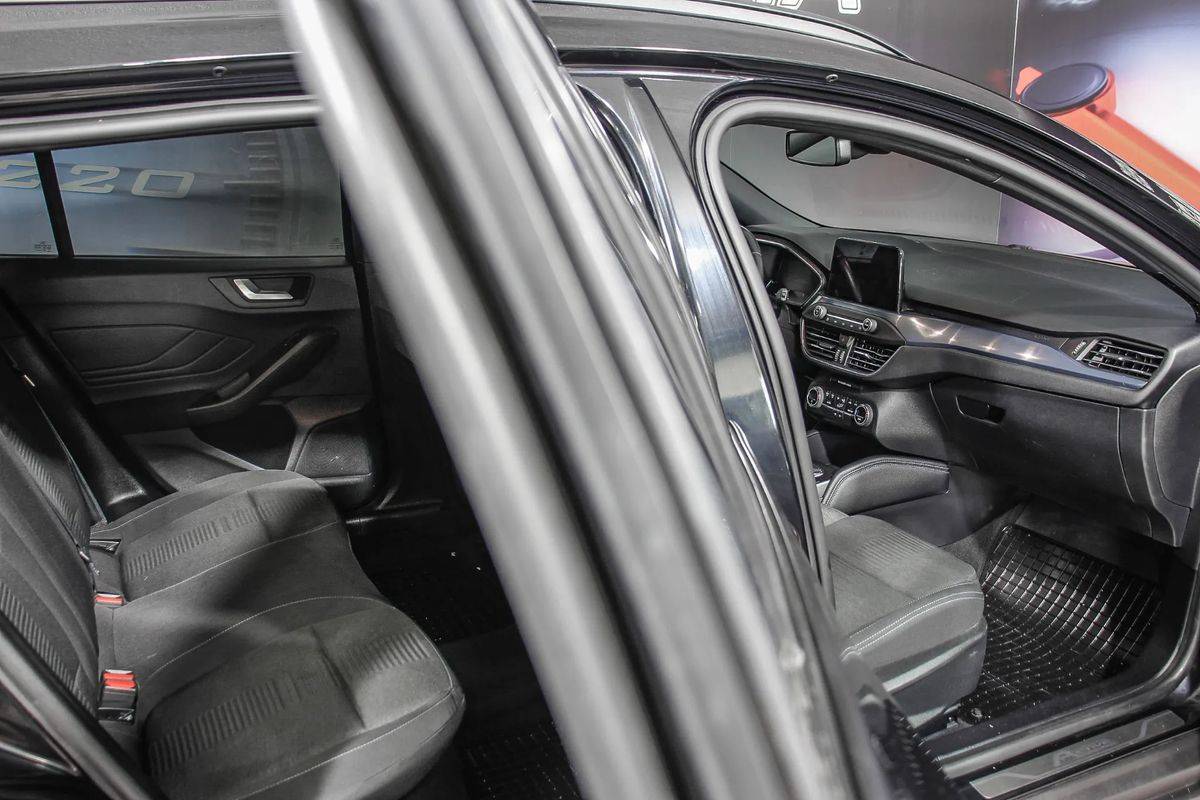 ford-focus-sw-2020-diesel-1499cc