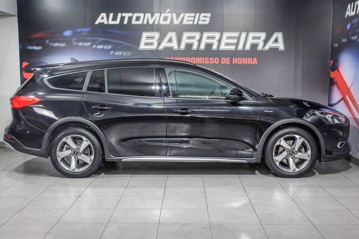 ford-focus-sw-2020-diesel-1499cc