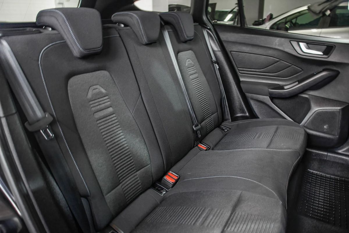 ford-focus-sw-2020-diesel-1499cc