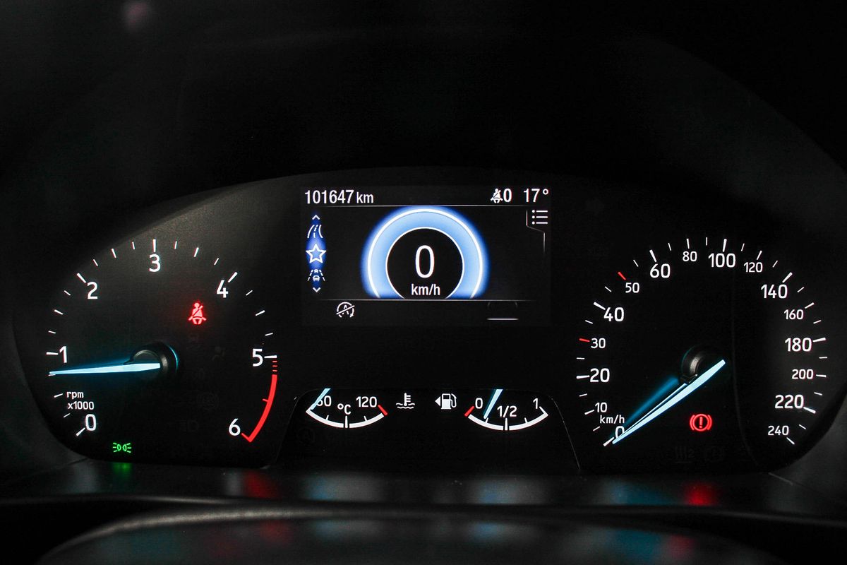 ford-focus-sw-2020-diesel-1499cc