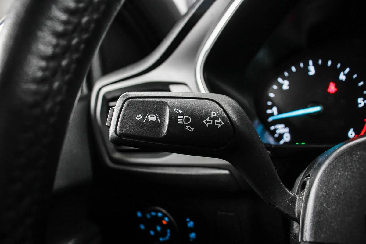 ford-focus-sw-2020-diesel-1499cc