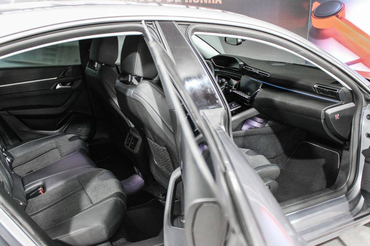 peugeot-508-2019-diesel-1499cc