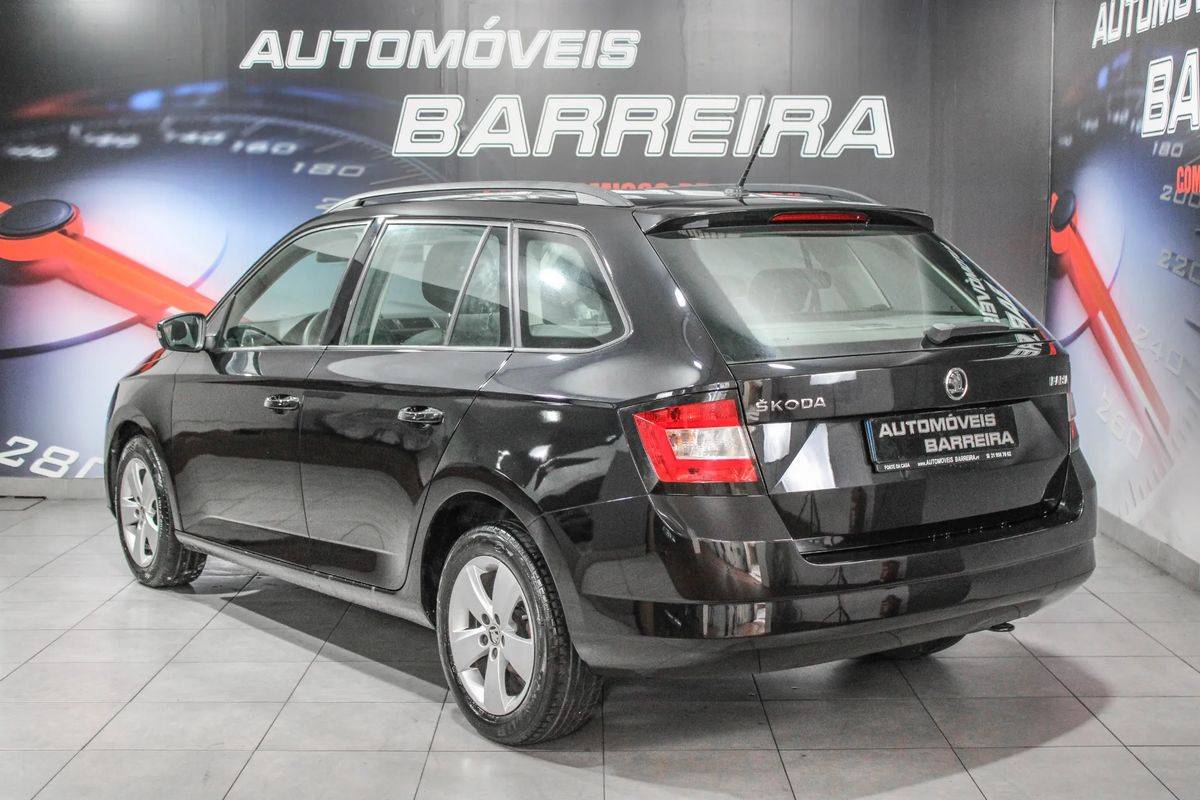 skoda-fabia-break-2016-gasolina-1197cc