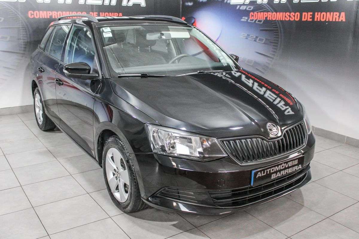 skoda-fabia-break-2016-gasolina-1197cc