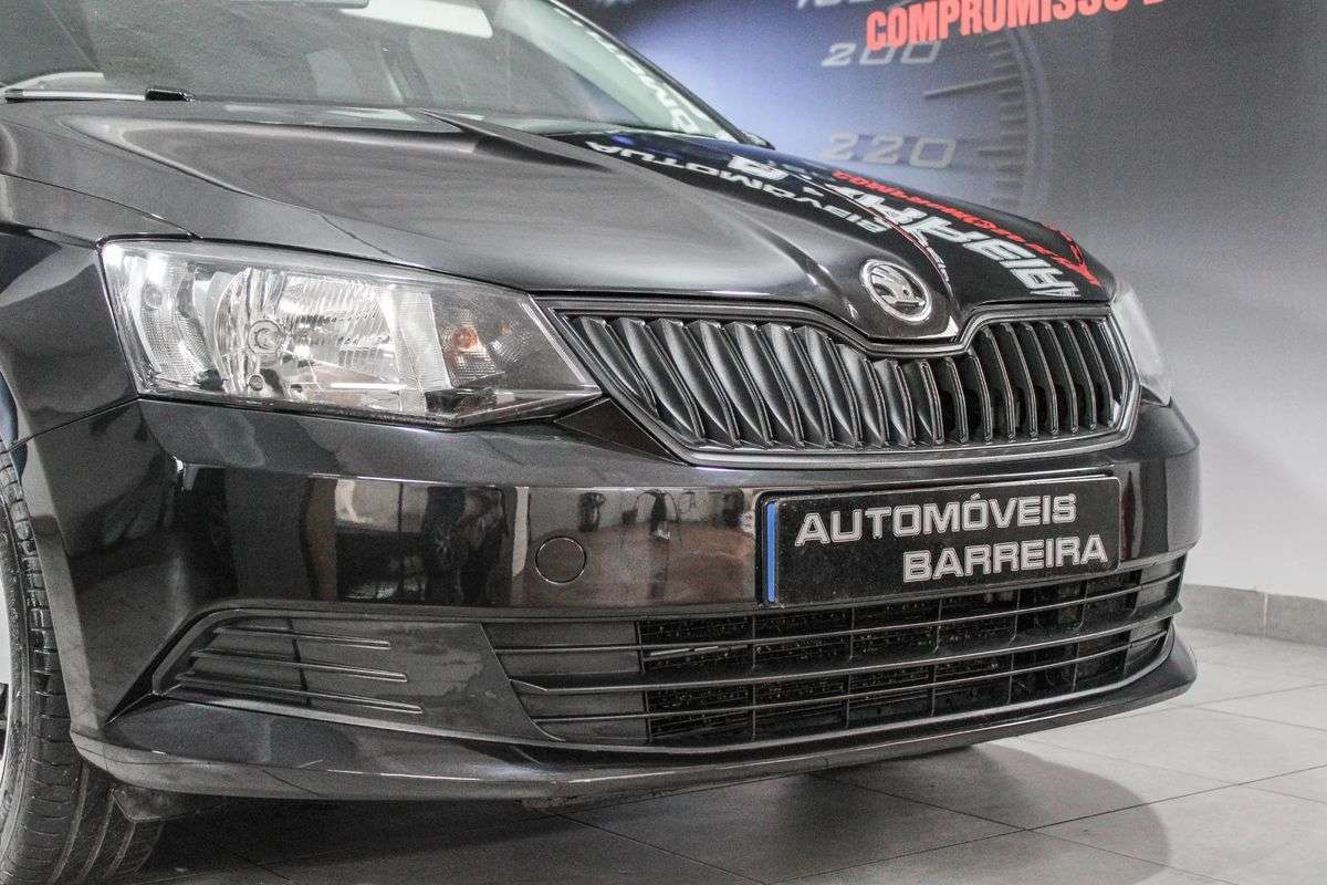skoda-fabia-break-2016-gasolina-1197cc