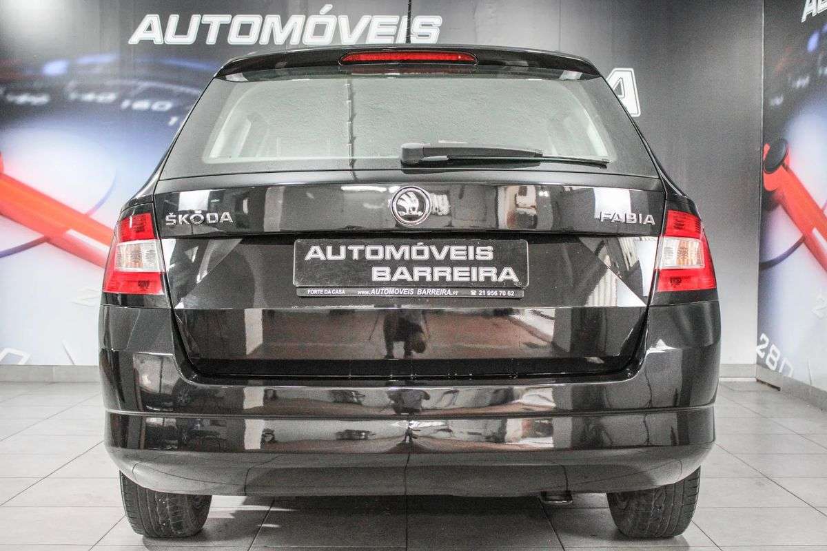 skoda-fabia-break-2016-gasolina-1197cc