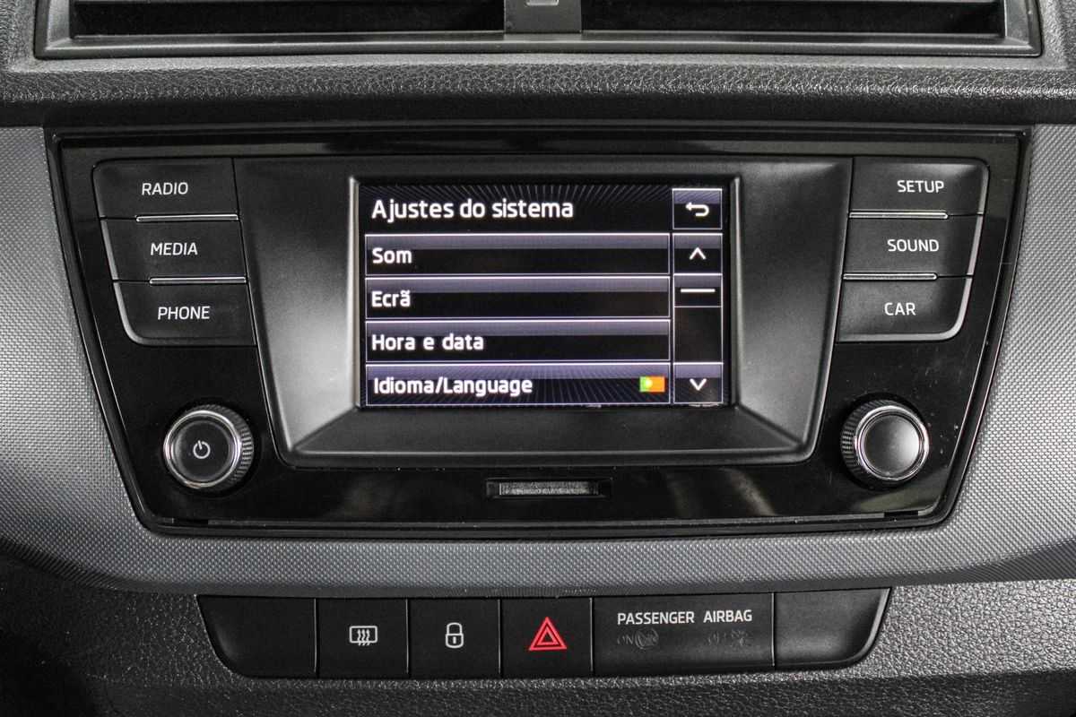 skoda-fabia-break-2016-gasolina-1197cc