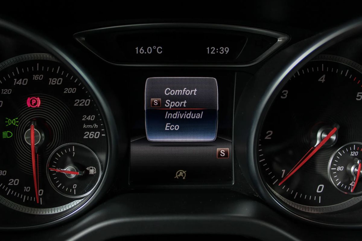 mercedes-benz-cla-2017-diesel-2143cc