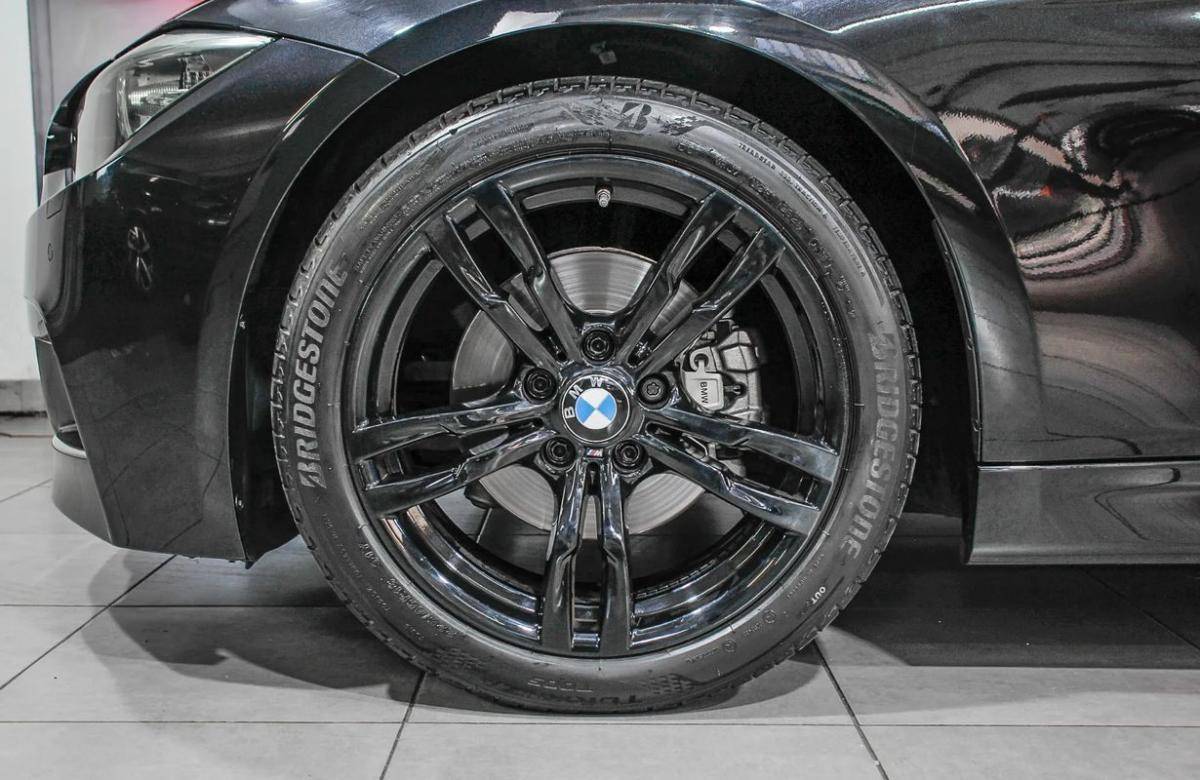 bmw-serie-3-2015-diesel-1995cc