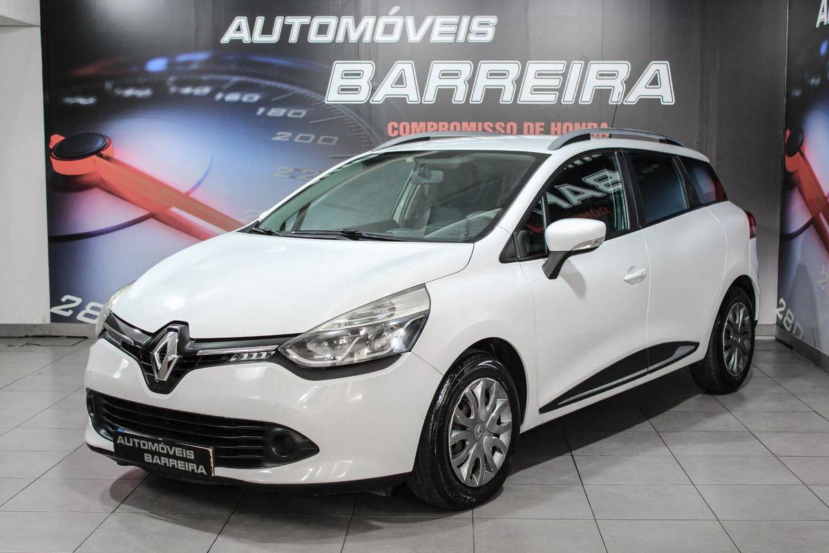 renault-clio-sport-tourer-2014-diesel-1461cc